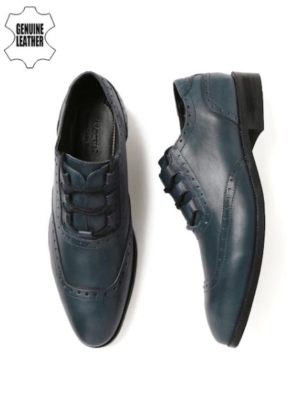 INVICTUS Men Navy Pointy-Toed Textured Leather Brogues INVICTUS Men Navy Pointy-Toed Textured Leather Brogues