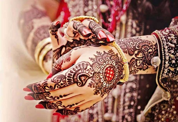 Wrap Your Mehendi